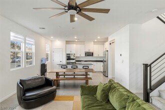 2601 Ercolano St in Henderson, NV - Building Photo - Building Photo