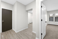 South Shore Apartments in Chicago, IL - Building Photo - Building Photo