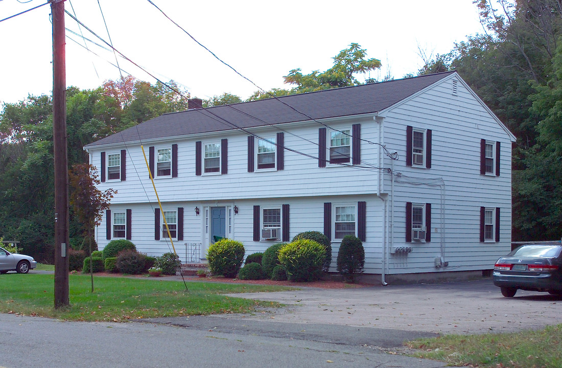 7-11 Sherman St in Foxboro, MA - Building Photo