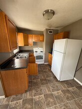 1401 N Eisenhower Dr in Junction City, KS - Building Photo - Building Photo