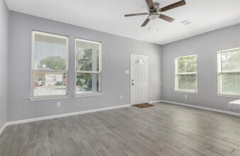 420 Owens St in Houston, TX - Building Photo - Building Photo