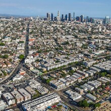 118 N Westmoreland Ave in Los Angeles, CA - Building Photo - Building Photo