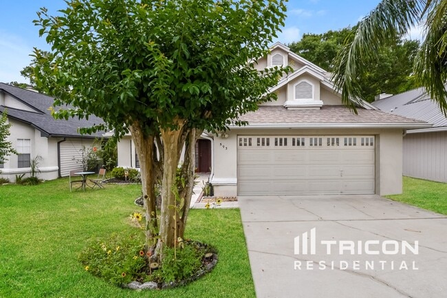 property at 593 Remington Oak Dr