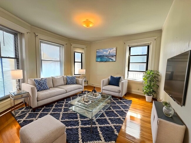 19 Washington St S, Unit 304