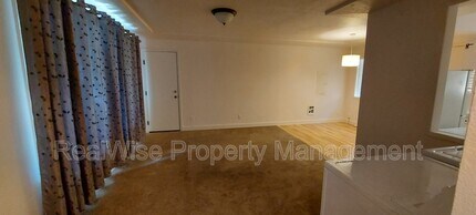 4406A SE 36th Pl in Portland, OR - Building Photo - Building Photo