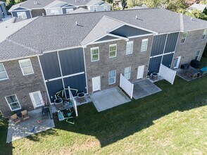 4205 Taylor Cv Ct in Louisville, KY - Building Photo - Building Photo