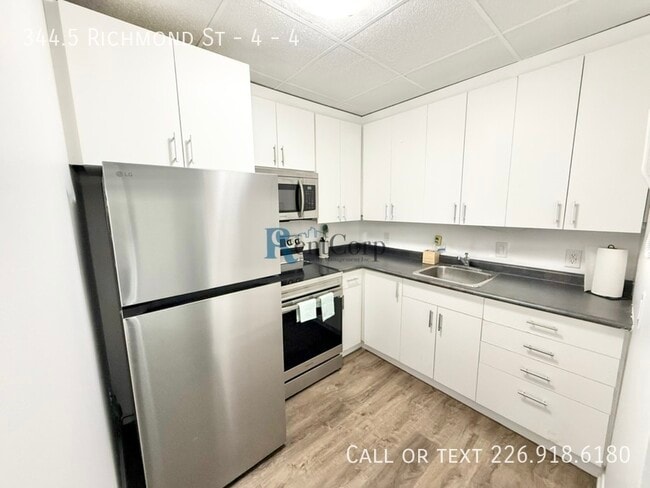 property at 344.5 Richmond St