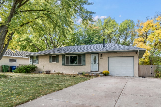 property at 6367 Zinnia Ln N