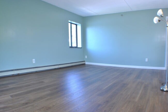 209 Riverview Ave in Newton, MA - Building Photo - Building Photo