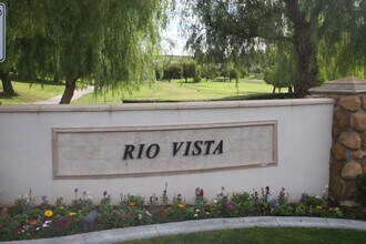 14910 Via Messina Dr in Bakersfield, CA - Building Photo - Building Photo