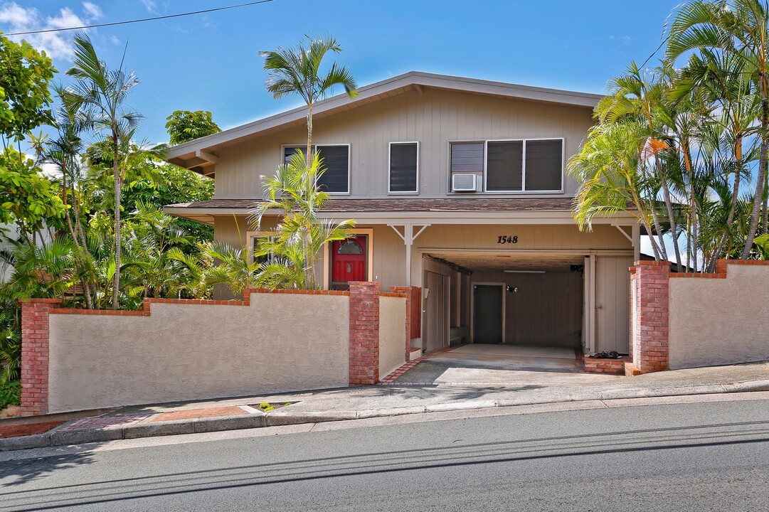 1548 Halekoa Dr-Unit -790 Calm Lake Circle Apt C in Honolulu, HI - Building Photo