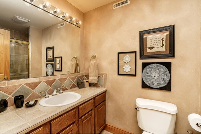 3322 Stoney Ridge Rd in Billings, MT - Foto de edificio - Building Photo