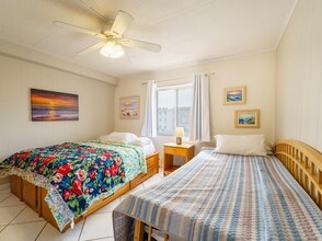 13 44th St in Ocean City, MD - Foto de edificio - Building Photo