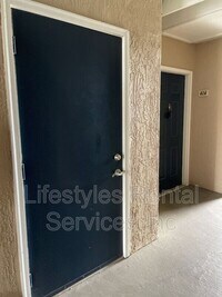 705 Boardwalk Dr photo'