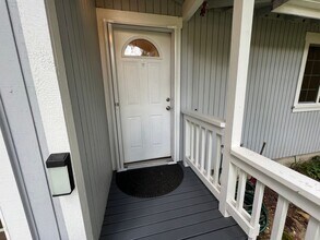 46 Sudden Valley Dr in Bellingham, WA - Building Photo - Building Photo