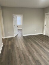 2412 N Cleveland Ave in Winston-Salem, NC - Building Photo - Building Photo