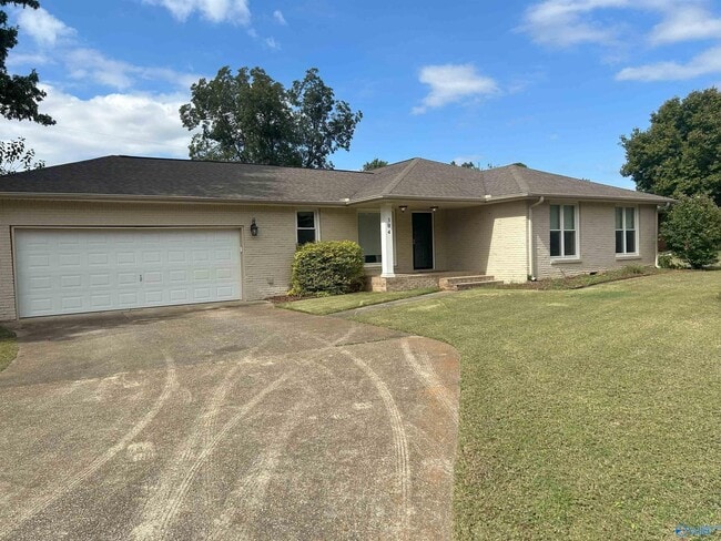 property at 304 Bellingrath Dr SW