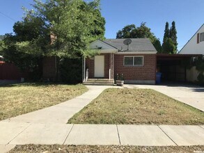 1374 Maple Dr in Logan, UT - Building Photo - Building Photo