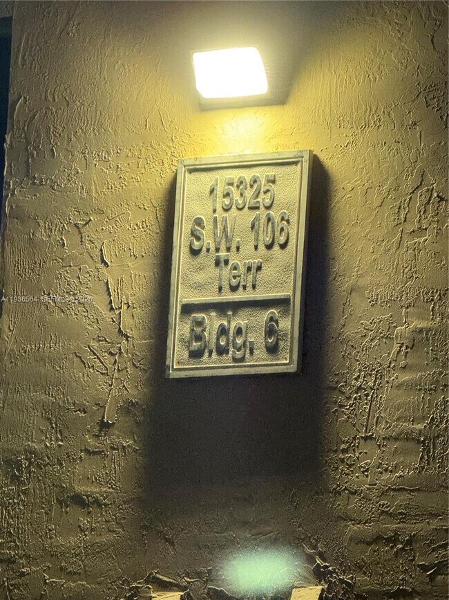 15325 SW 106th Terrace in Miami, FL - Building Photo - Building Photo