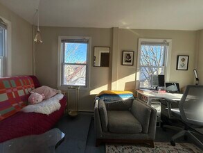 23 Pearson Ave in Somerville, MA - Building Photo - Building Photo
