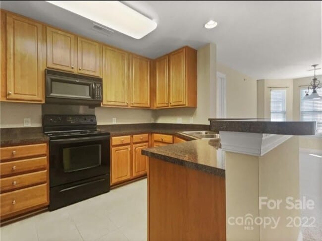 6832 Park Place Dr in Charlotte, NC - Building Photo - Building Photo