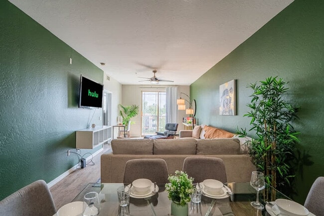 1275 E University Dr, Unit SI ID1502185P in Tempe, AZ - Foto de edificio - Building Photo