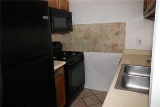 6027 Bridalveil Dr in El Paso, TX - Building Photo - Building Photo