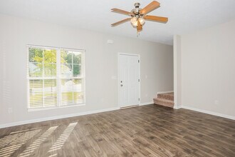 2201 Grv Lndg Wy in Grovetown, GA - Building Photo - Building Photo