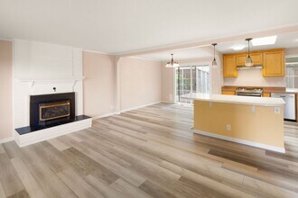 2730 Malibu Way in Eugene, OR - Building Photo - Building Photo
