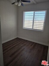 1117 W 94th St in Los Angeles, CA - Building Photo - Building Photo