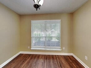 26881 Armor Oaks Dr in Kingwood, TX - Building Photo - Building Photo