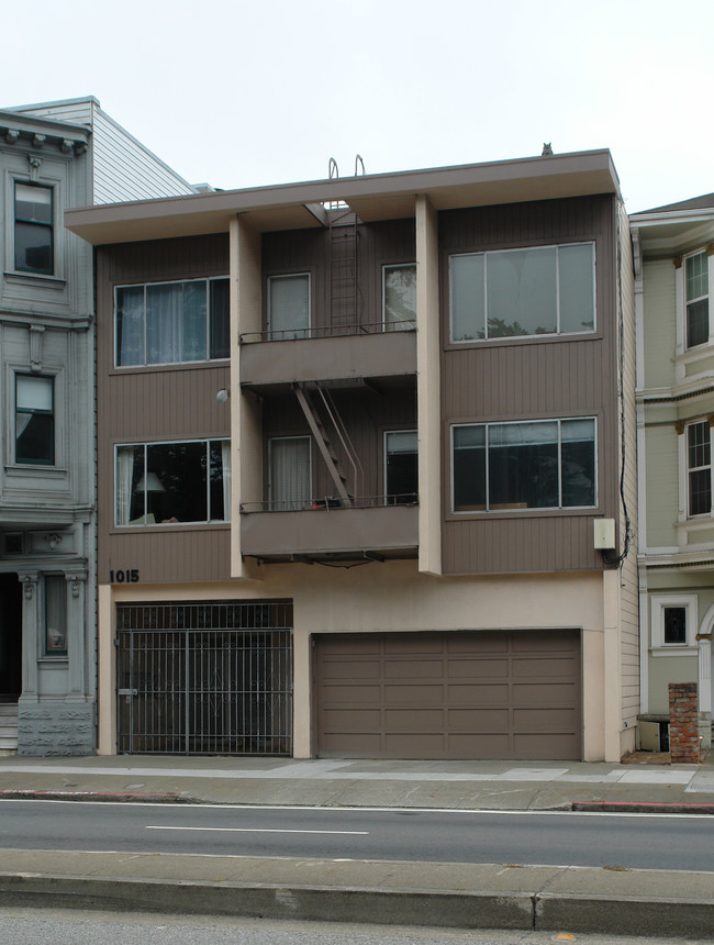 1015 Lincoln Way in San Francisco, CA - Building Photo - Building Photo