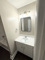 103 Murchison Dr in Dunn, NC - Building Photo