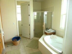 60 Hoohale St in Kihei, HI - Building Photo - Building Photo