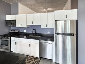 1720 S Michigan Ave in Chicago, IL - Foto de edificio - Building Photo