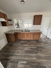 21 Dora Dr in Sauget, IL - Building Photo - Building Photo