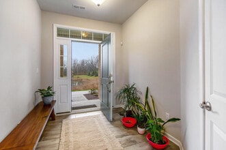 2765 Ashcombe Dr. in Ann Arbor, MI - Building Photo - Building Photo