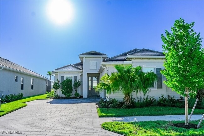 property at 5534 Hampton Links Ct