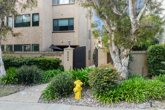 The Sandpiper in La Jolla, CA - Building Photo - Building Photo