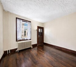 1042 Butler St in Easton, PA - Building Photo - Building Photo