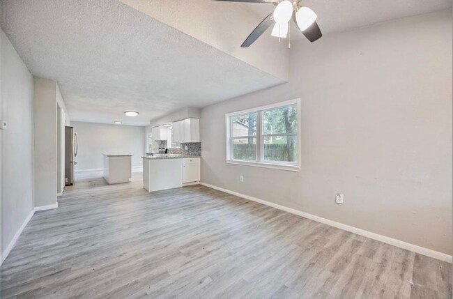 property at 17843 S Cypress Villas Dr