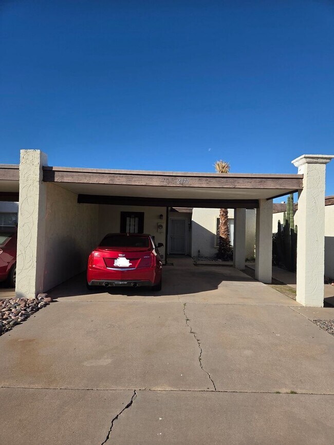 2970 S Country Club Way in Tempe, AZ - Building Photo - Building Photo