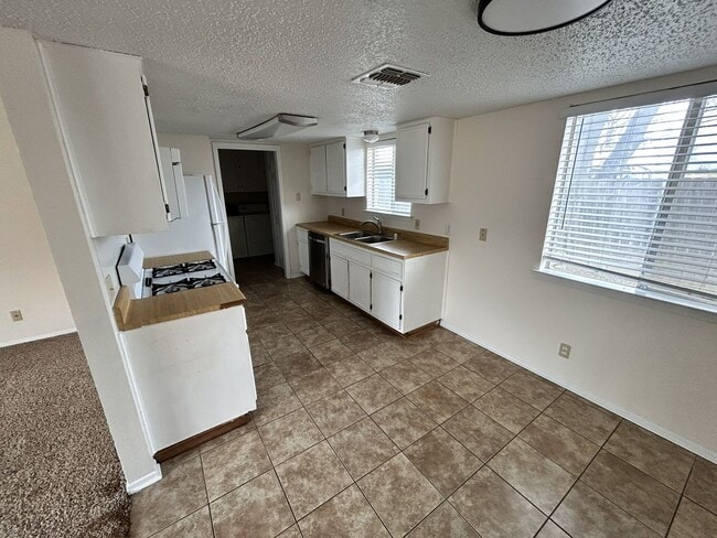 2503 Royal Vista Dr in Killeen, TX - Building Photo - Building Photo