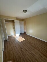 422 Main St in East Haven, CT - Building Photo - Building Photo