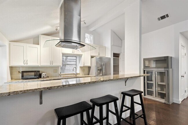 property at 2814 Gonzales St