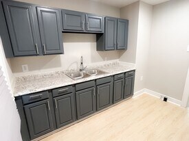 16835 Griggs St, Unit 16835