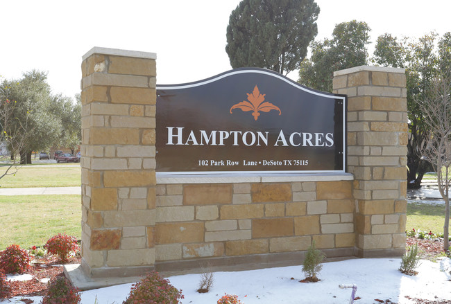 Hampton Acres in Desoto, TX - Building Photo - Building Photo