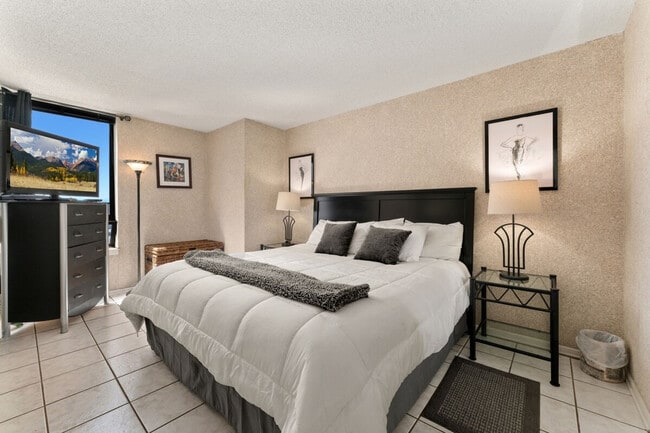 1020 16th St Mall in Denver, CO - Building Photo - Building Photo