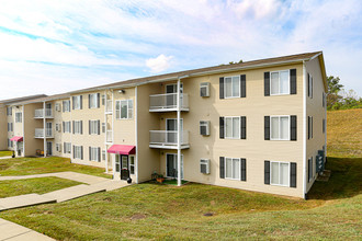 Anderson Estates in Radcliff, KY - Building Photo - Building Photo