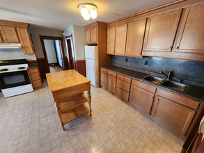 152 Maple St-Unit -2N in Manchester, NH - Building Photo - Building Photo